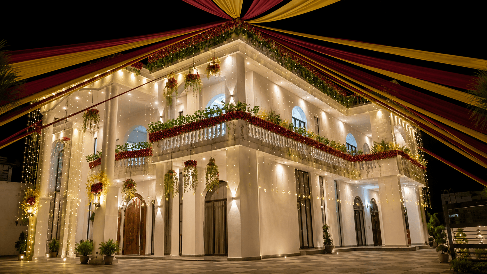 Multi-tier Villa Warm Fairy Light Net
